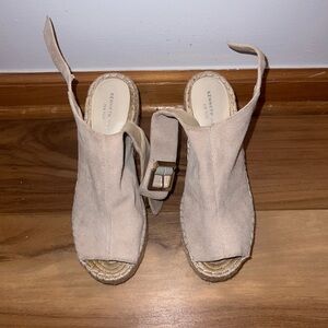 Kenneth Cole wedges